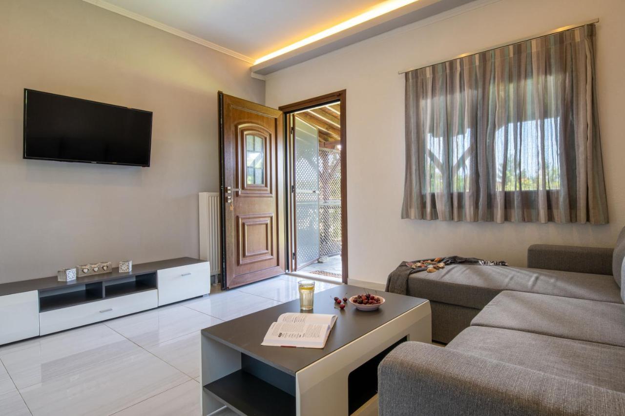 Apartamento Exochiko Kalamitsi Exterior foto