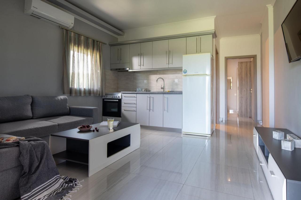 Apartamento Exochiko Kalamitsi Exterior foto