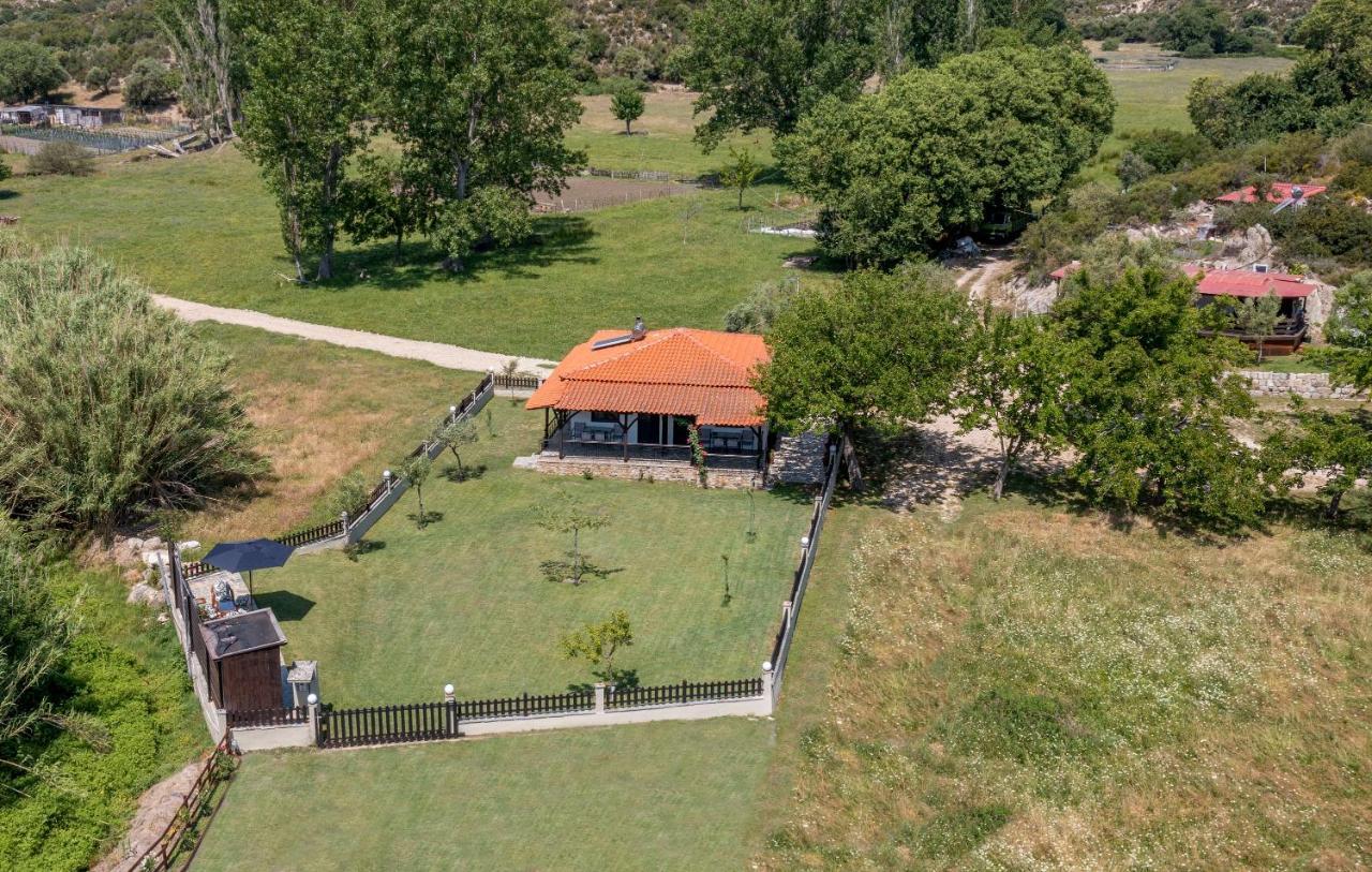 Apartamento Exochiko Kalamitsi Exterior foto