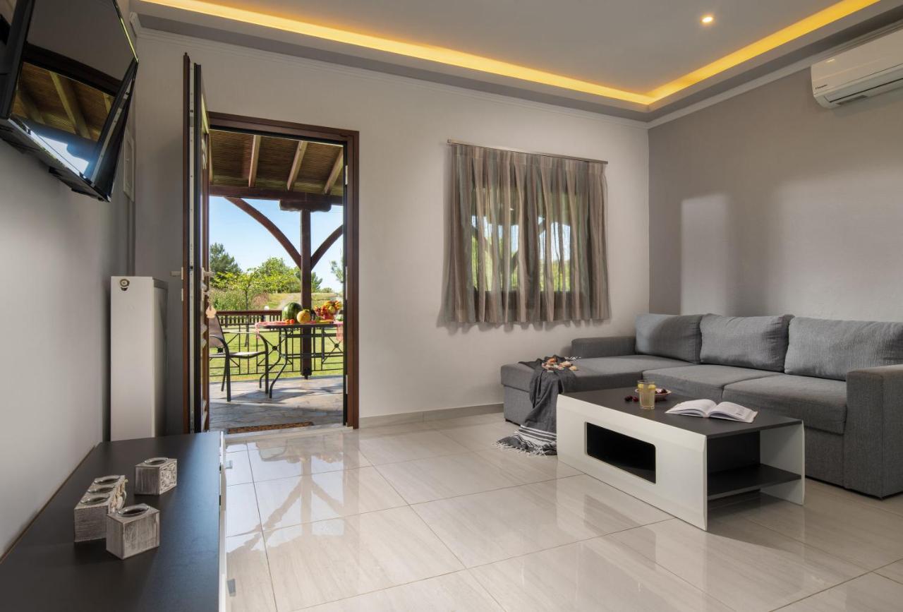 Apartamento Exochiko Kalamitsi Exterior foto