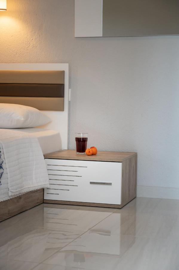 Apartamento Exochiko Kalamitsi Exterior foto